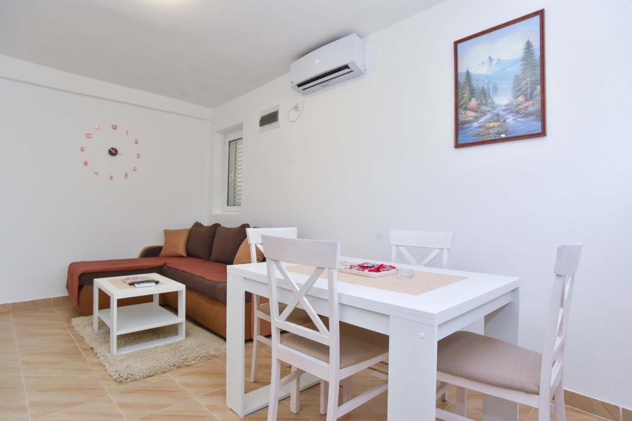 Ban Apartmani Budva Dış mekan fotoğraf